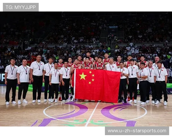 国际篮球邀请赛中国球员在强敌面前展现拼搏精神